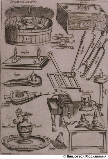 Fig. 24 - Suppellettili e arredi della casa